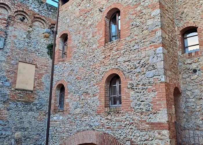 Di Castel Pietraio